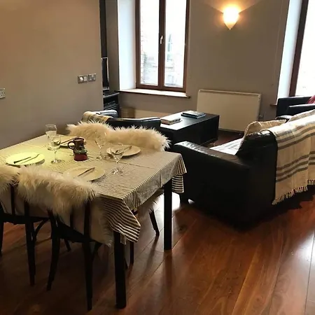 Centre Of Town - Luxury Holiday