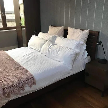 Centre Of Town - Luxury Holiday Apartment Dingle